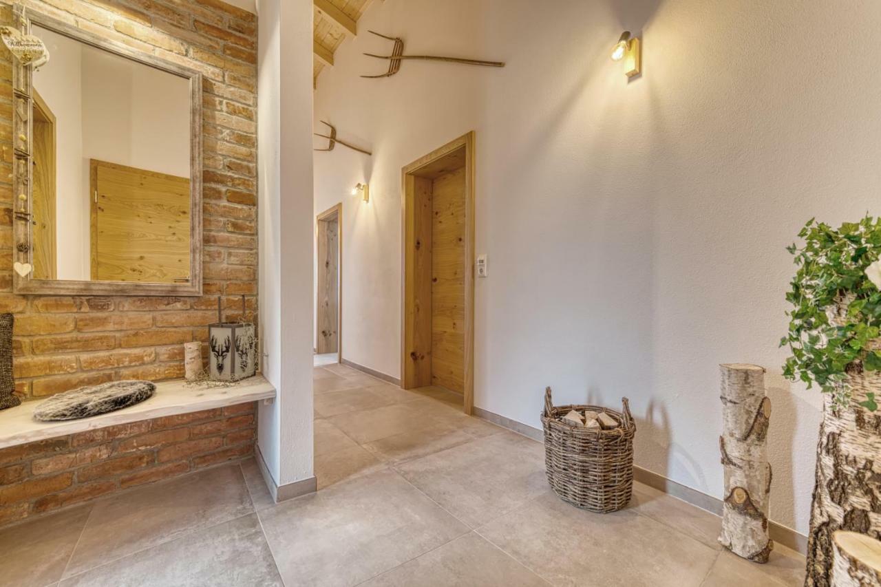 Pension Und Ferienchalets Zum Lebzelter Freyung Luaran gambar