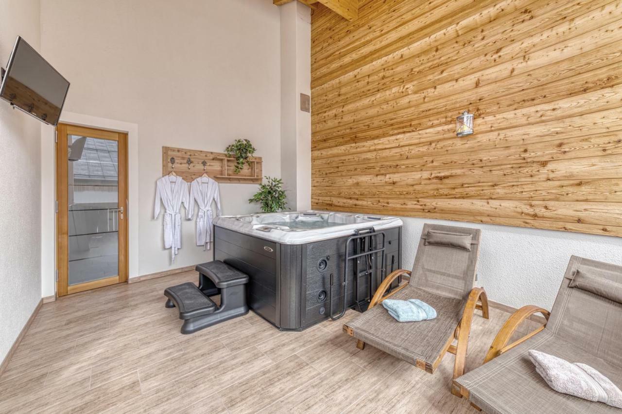 Pension Und Ferienchalets Zum Lebzelter Freyung Luaran gambar
